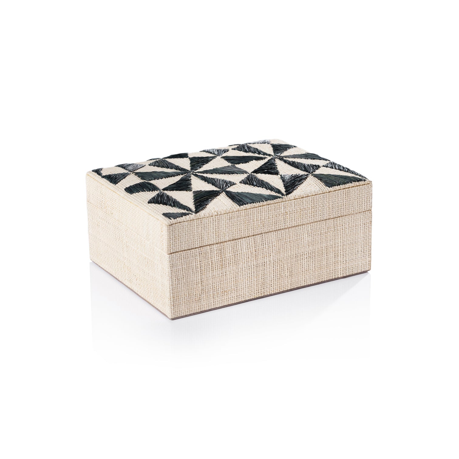 Natural Fiber Raffia Storage Box - Image 3